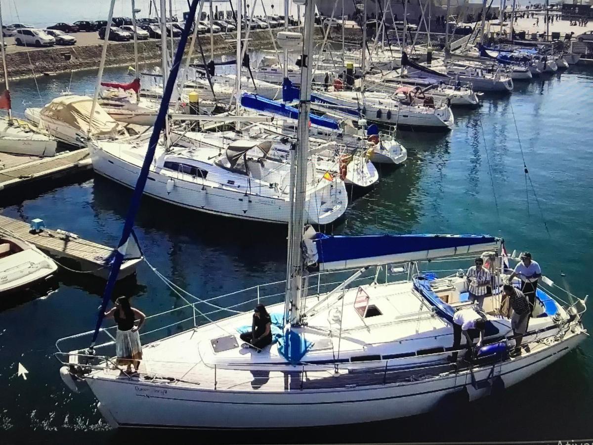 Botel Veleiro Oceanico De 12 M Lissabon